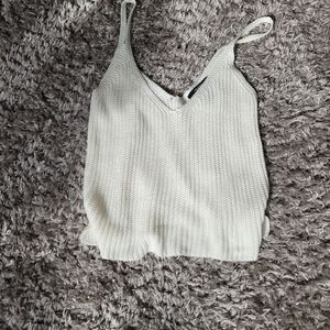 Knitted tanktop
